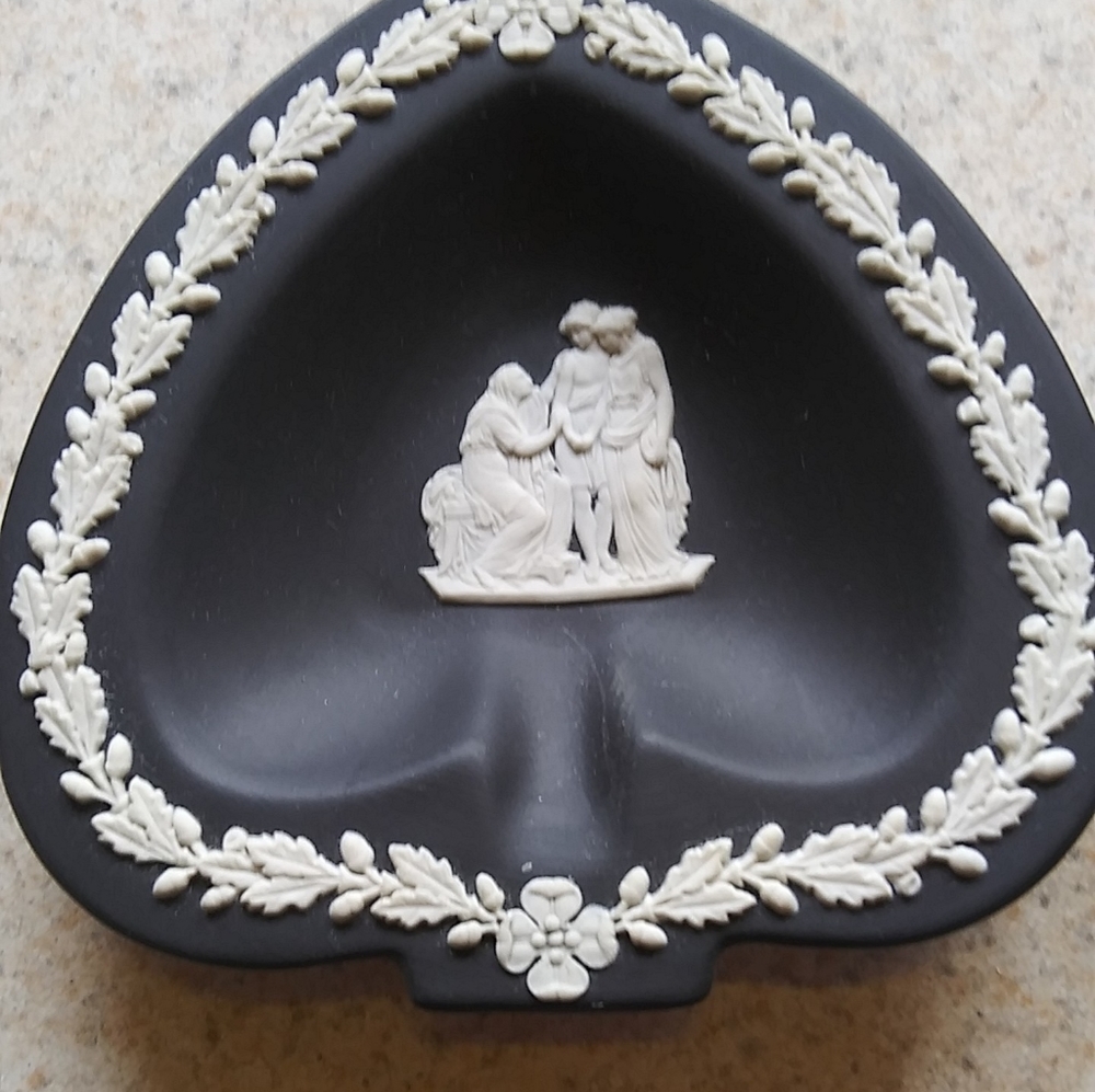 Trinket dish